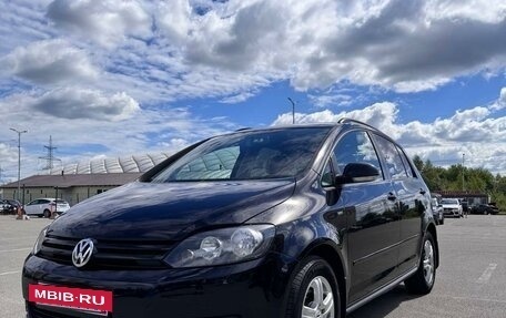 Volkswagen Golf Plus II, 2012 год, 900 000 рублей, 24 фотография