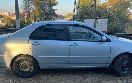 Toyota Corolla, 2005 год, 550 000 рублей, 2 фотография