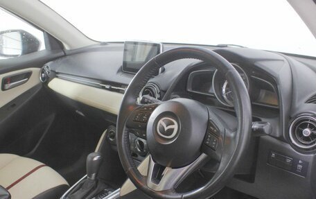 Mazda Demio IV, 2015 год, 1 120 000 рублей, 9 фотография