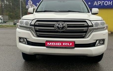 Toyota Land Cruiser 200, 2015 год, 5 850 000 рублей, 1 фотография