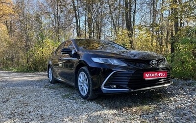 Toyota Camry, 2021 год, 3 100 000 рублей, 1 фотография