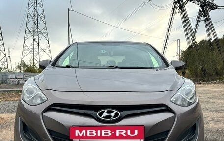 Hyundai i30 II рестайлинг, 2012 год, 1 200 000 рублей, 6 фотография