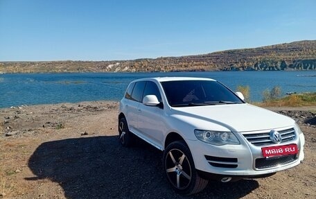 Volkswagen Touareg III, 2007 год, 1 100 000 рублей, 6 фотография