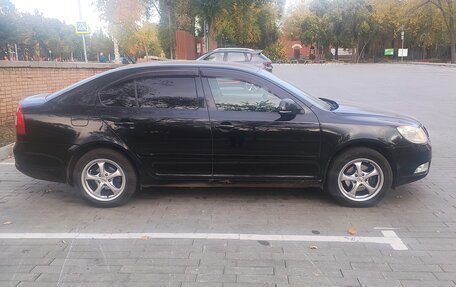 Skoda Octavia, 2010 год, 900 000 рублей, 2 фотография