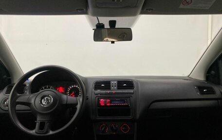 Volkswagen Polo VI (EU Market), 2012 год, 815 000 рублей, 10 фотография