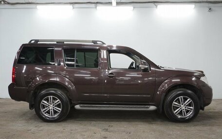 Nissan Pathfinder, 2011 год, 1 890 000 рублей, 4 фотография