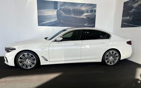 BMW 5 серия, 2019 год, 4 500 000 рублей, 6 фотография