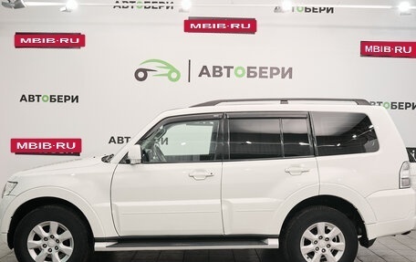 Mitsubishi Pajero IV, 2010 год, 2 009 000 рублей, 2 фотография