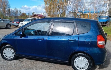 Honda Fit III, 2001 год, 440 000 рублей, 4 фотография