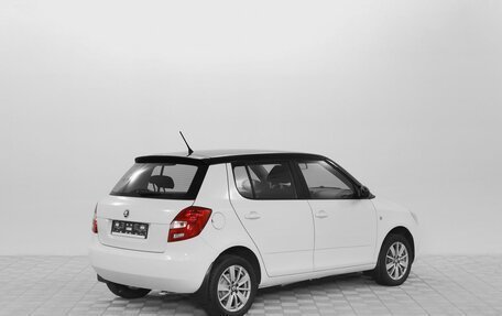 Skoda Fabia II, 2013 год, 700 000 рублей, 2 фотография