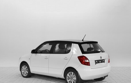 Skoda Fabia II, 2013 год, 700 000 рублей, 4 фотография