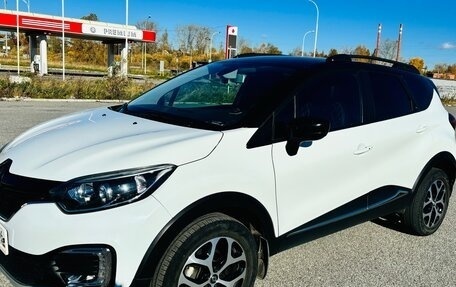 Renault Kaptur I рестайлинг, 2017 год, 1 800 000 рублей, 2 фотография