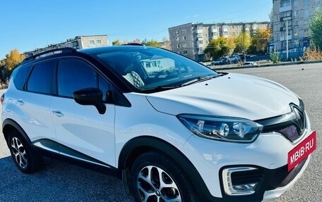 Renault Kaptur I рестайлинг, 2017 год, 1 800 000 рублей, 8 фотография