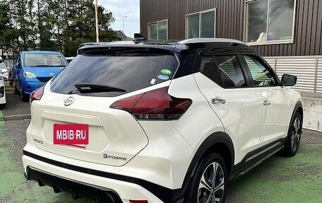 Nissan Kicks I, 2020 год, 2 000 000 рублей, 2 фотография