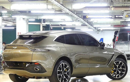 Aston Martin DBX I, 2021 год, 20 000 000 рублей, 3 фотография