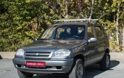 Chevrolet Niva I рестайлинг, 2005 год, 355 000 рублей, 1 фотография