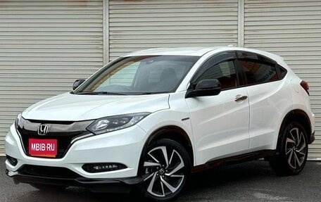 Honda Vezel, 2017 год, 1 400 000 рублей, 1 фотография