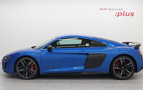 Audi R8, 2021 год, 25 300 000 рублей, 3 фотография