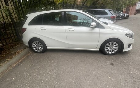 Mercedes-Benz B-Класс, 2016 год, 1 490 000 рублей, 3 фотография