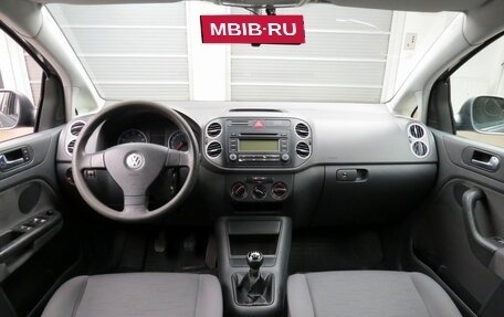 Volkswagen Golf Plus I, 2005 год, 515 000 рублей, 6 фотография