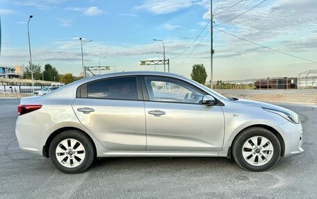 KIA Rio IV, 2018 год, 1 585 000 рублей, 7 фотография