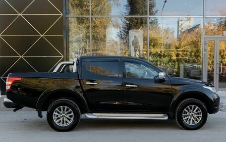 Mitsubishi L200 IV рестайлинг, 2017 год, 2 900 000 рублей, 6 фотография