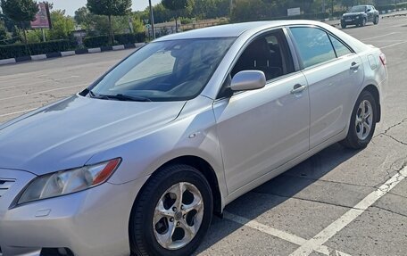 Toyota Camry, 2007 год, 800 000 рублей, 2 фотография