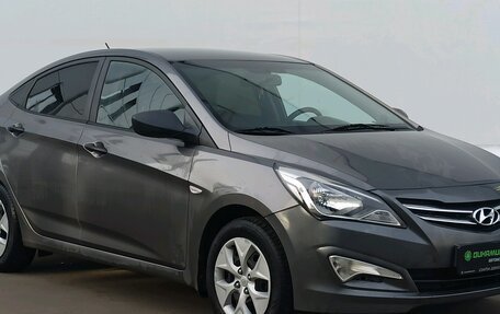 Hyundai Solaris II рестайлинг, 2015 год, 930 000 рублей, 3 фотография