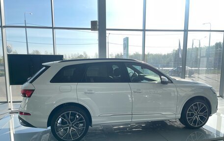 Audi Q7, 2023 год, 13 500 000 рублей, 3 фотография