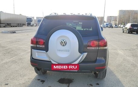 Volkswagen Touareg III, 2007 год, 1 300 000 рублей, 2 фотография