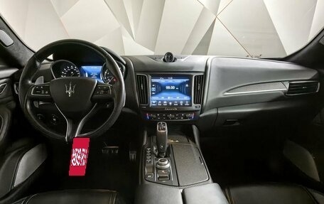 Maserati Levante I, 2018 год, 4 825 000 рублей, 11 фотография