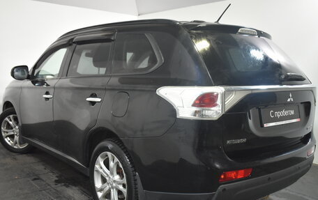 Mitsubishi Outlander III рестайлинг 3, 2012 год, 1 219 000 рублей, 4 фотография