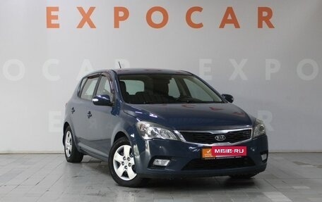 KIA cee'd I рестайлинг, 2011 год, 999 000 рублей, 3 фотография