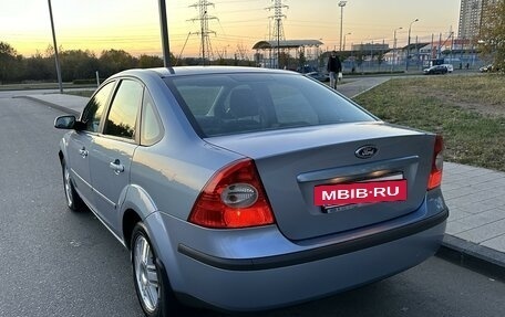 Ford Focus II рестайлинг, 2005 год, 799 000 рублей, 7 фотография