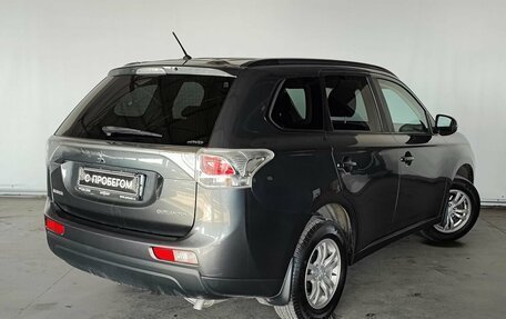 Mitsubishi Outlander III рестайлинг 3, 2013 год, 1 575 000 рублей, 5 фотография