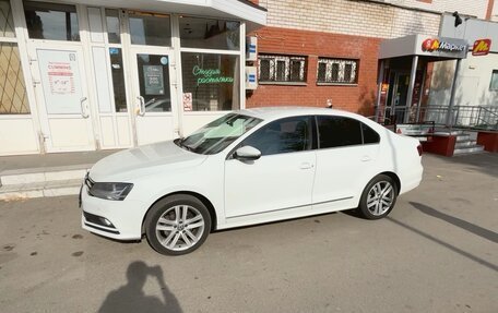 Volkswagen Jetta VI, 2017 год, 1 750 000 рублей, 4 фотография