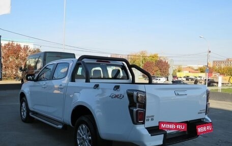 Isuzu D-Max, 2024 год, 4 400 000 рублей, 5 фотография