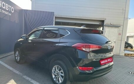 Hyundai Tucson III, 2018 год, 2 380 000 рублей, 2 фотография