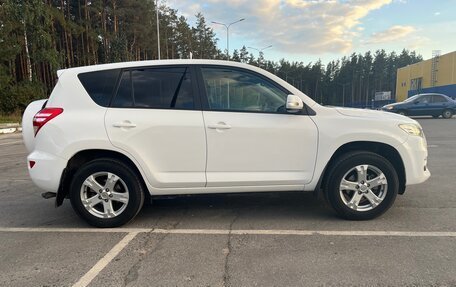 Toyota RAV4, 2011 год, 1 670 000 рублей, 10 фотография