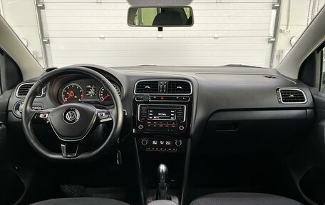 Volkswagen Polo VI (EU Market), 2017 год, 1 299 000 рублей, 10 фотография