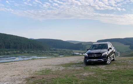 Mercedes-Benz GLE, 2017 год, 4 500 000 рублей, 1 фотография