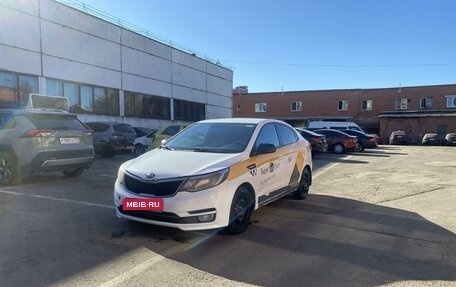 KIA Rio III рестайлинг, 2017 год, 600 000 рублей, 1 фотография