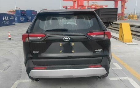 Toyota RAV4, 2024 год, 5 033 620 рублей, 15 фотография