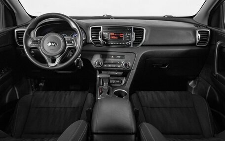 KIA Sportage IV рестайлинг, 2018 год, 1 870 000 рублей, 13 фотография