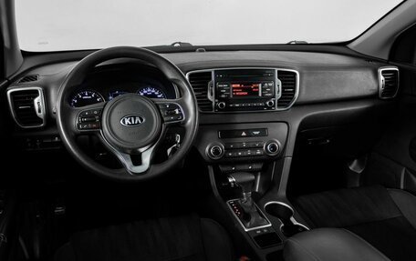 KIA Sportage IV рестайлинг, 2018 год, 1 870 000 рублей, 21 фотография