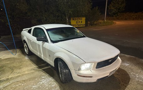 Ford Mustang VI рестайлинг, 2005 год, 500 000 рублей, 5 фотография