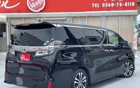 Toyota Vellfire II, 2021 год, 3 470 000 рублей, 3 фотография