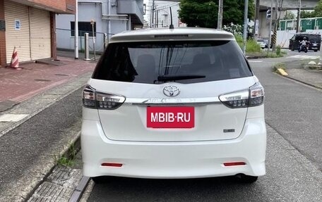 Toyota Wish II, 2017 год, 1 065 000 рублей, 7 фотография