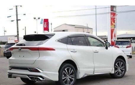 Toyota Harrier, 2021 год, 3 155 000 рублей, 4 фотография