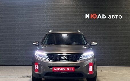 KIA Sorento II рестайлинг, 2014 год, 1 795 000 рублей, 2 фотография